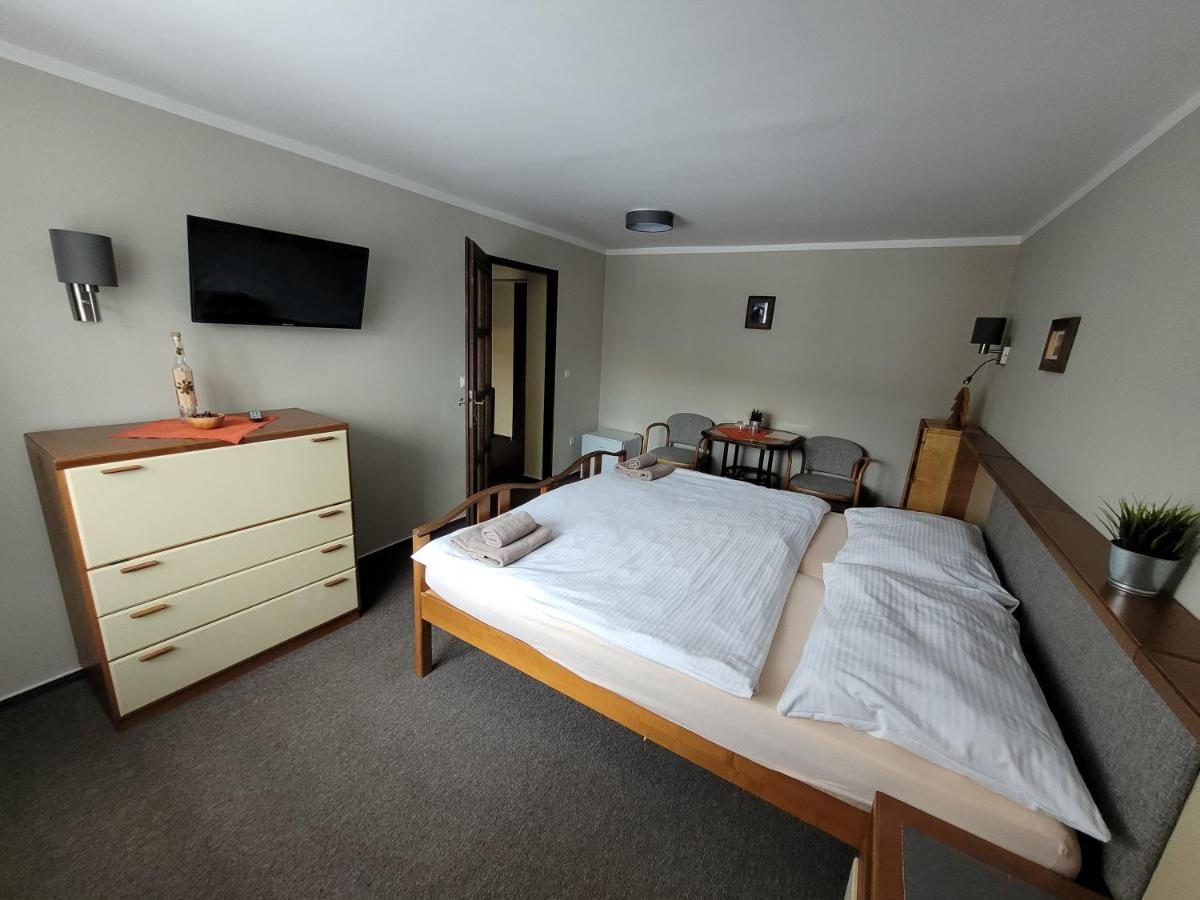 Hotel Stary Mlyn Jeseník Dış mekan fotoğraf